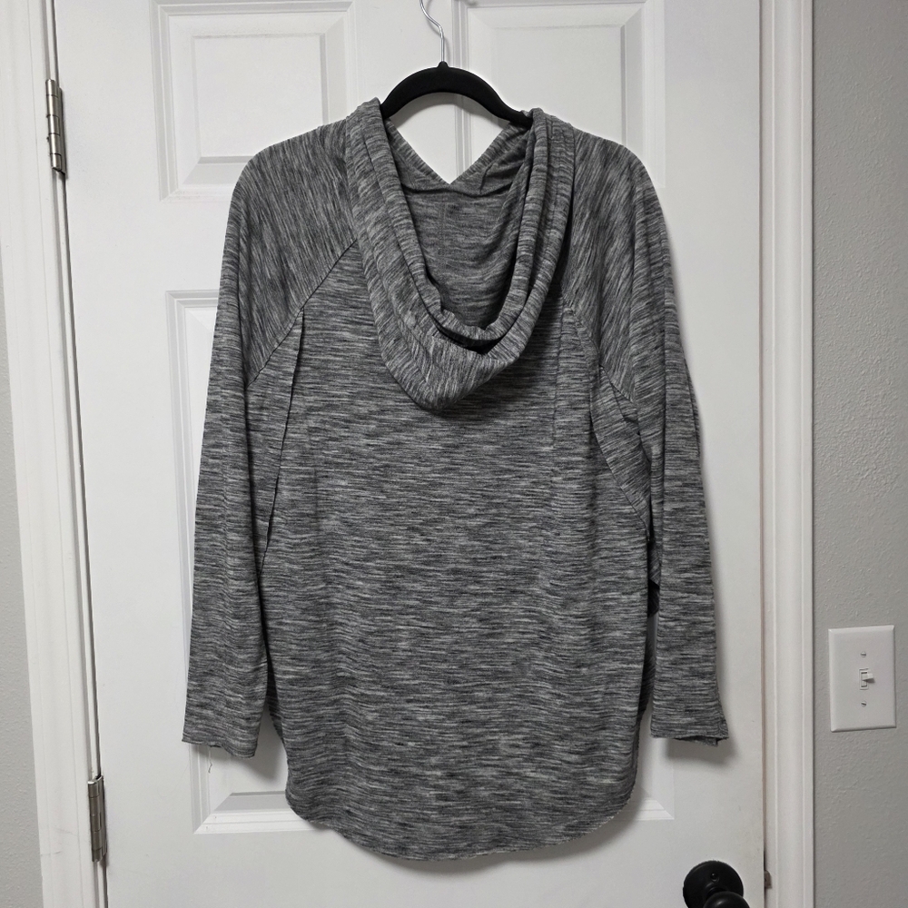 Lightweight Grey Longsleeve Hoodie Size XL - Picture 9 of 11